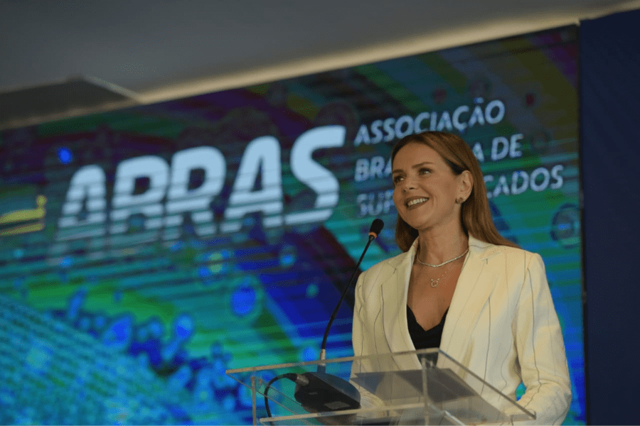 Featured image for “Nova diretoria feminina da ABRAS é um marco para o setor supermercadista”