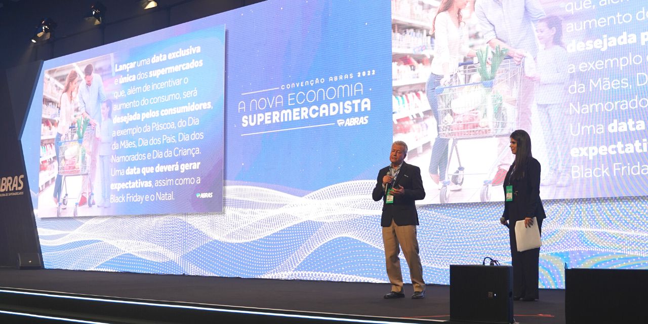 Featured image for “Dia dos Supermercados é lançado com sucesso durante a Convenção ABRAS 2022”