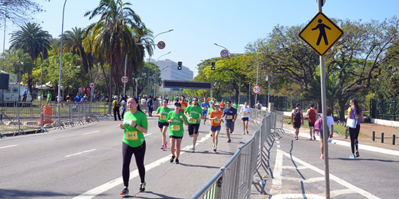 Featured image for “Tradicional Circuito de Corridas com maratona de revezamento está de volta às ruas”