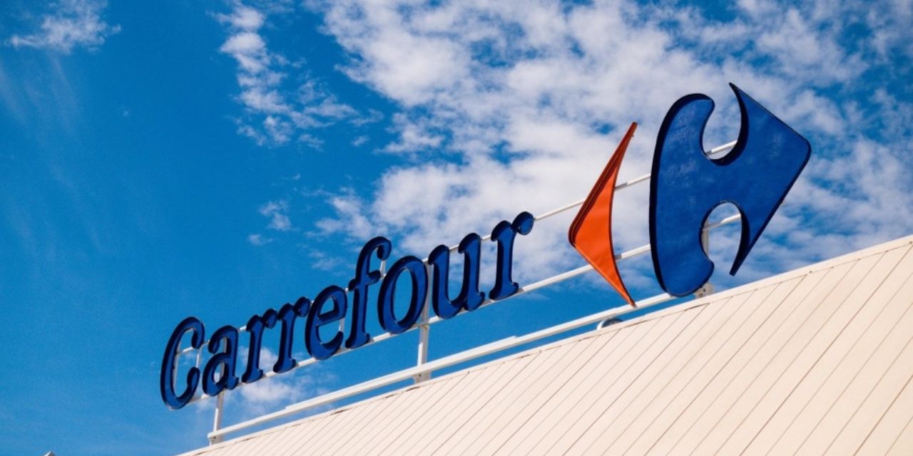 Featured image for “Carrefour congela preços para segurar a inflação na França”
