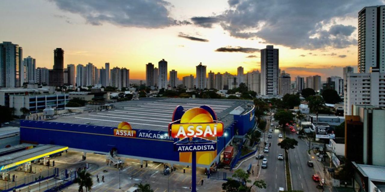 Featured image for “Com as conversões, Assaí chega aos centros das capitais”