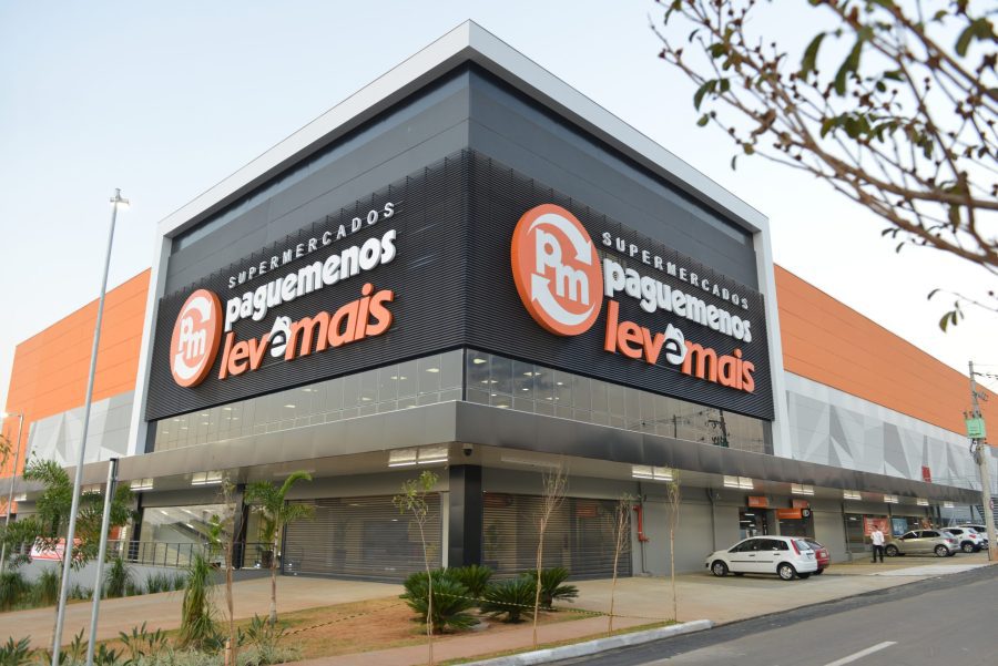 Featured image for “Supermercado de Paulínia é reaberto com mall de 7 lojas”