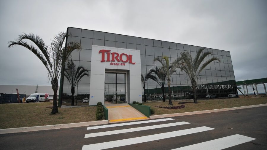 Featured image for “Tirol inaugura fábrica de R$ 152 milhões em Ipiranga”