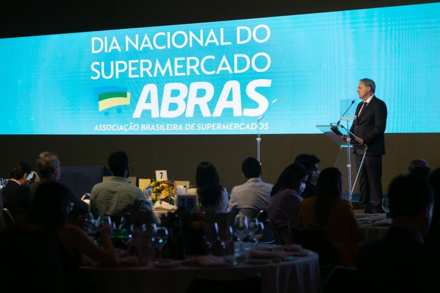 Featured image for “ABRAS reúne o varejo e a indústria para celebrar o Dia Nacional do Supermercado”