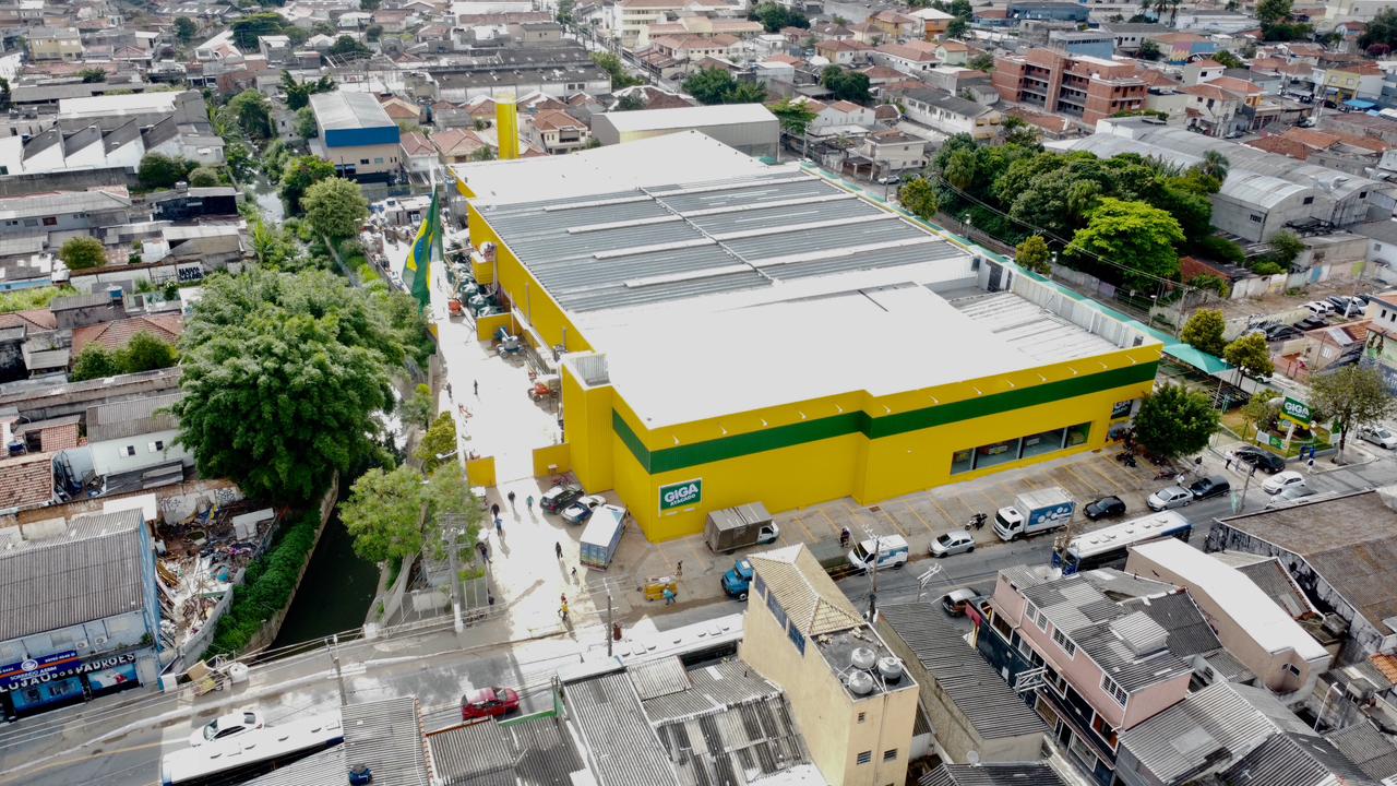 Com investimento de R$ 30 mi, Giga Atacado inaugura primeira loja