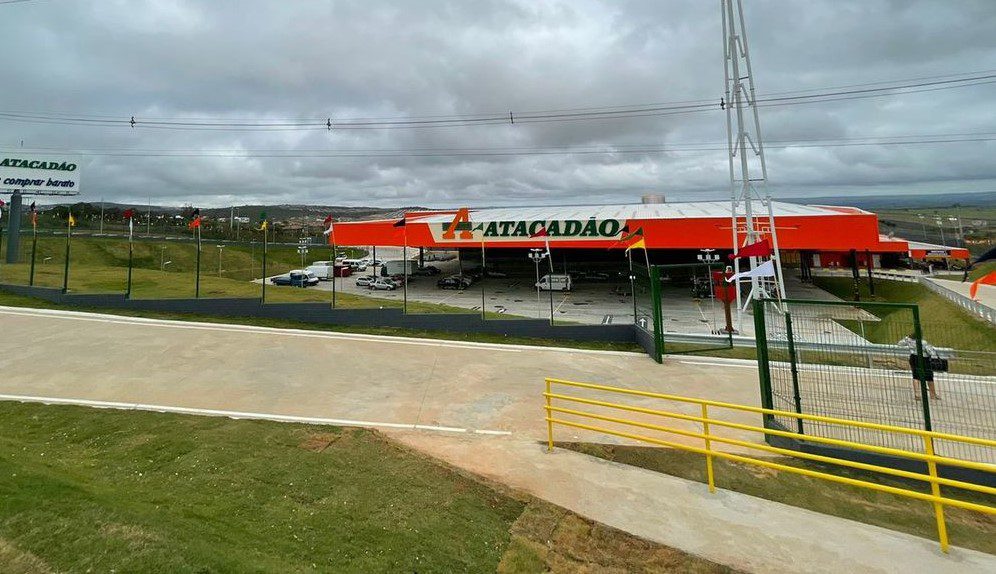 Featured image for “Atacadão quer inaugurar mais sete lojas e dois atacados de entrega até o final do ano, diz CEO”