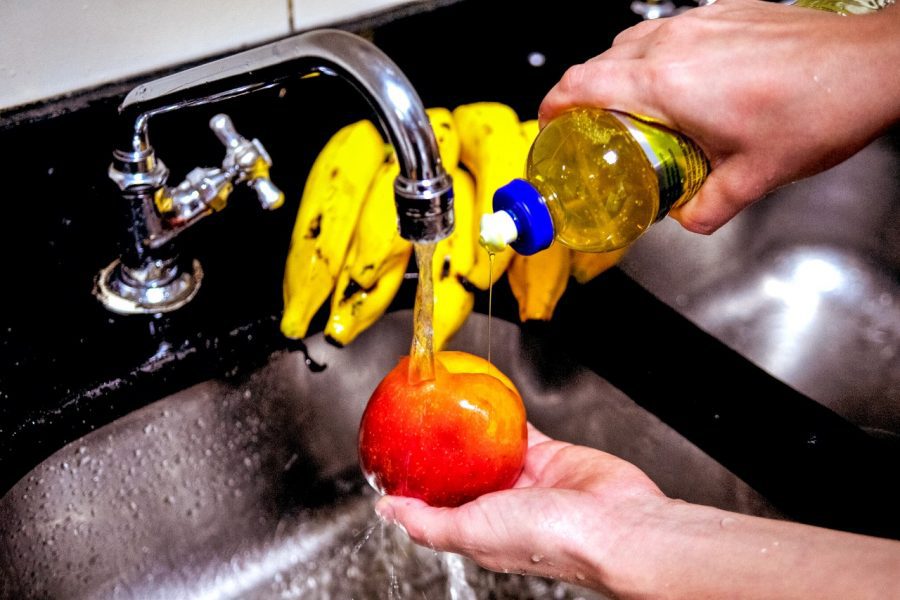 Featured image for “Demanda por detergente para lavar louça cresce 12% em 2020”