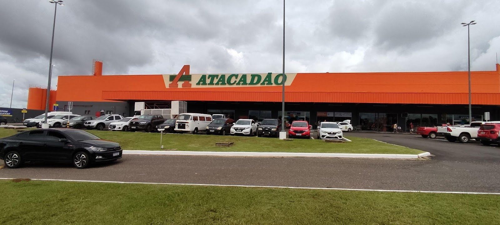 Featured image for “Atacadão inaugura três lojas e expande atuação no nordeste e no sul”