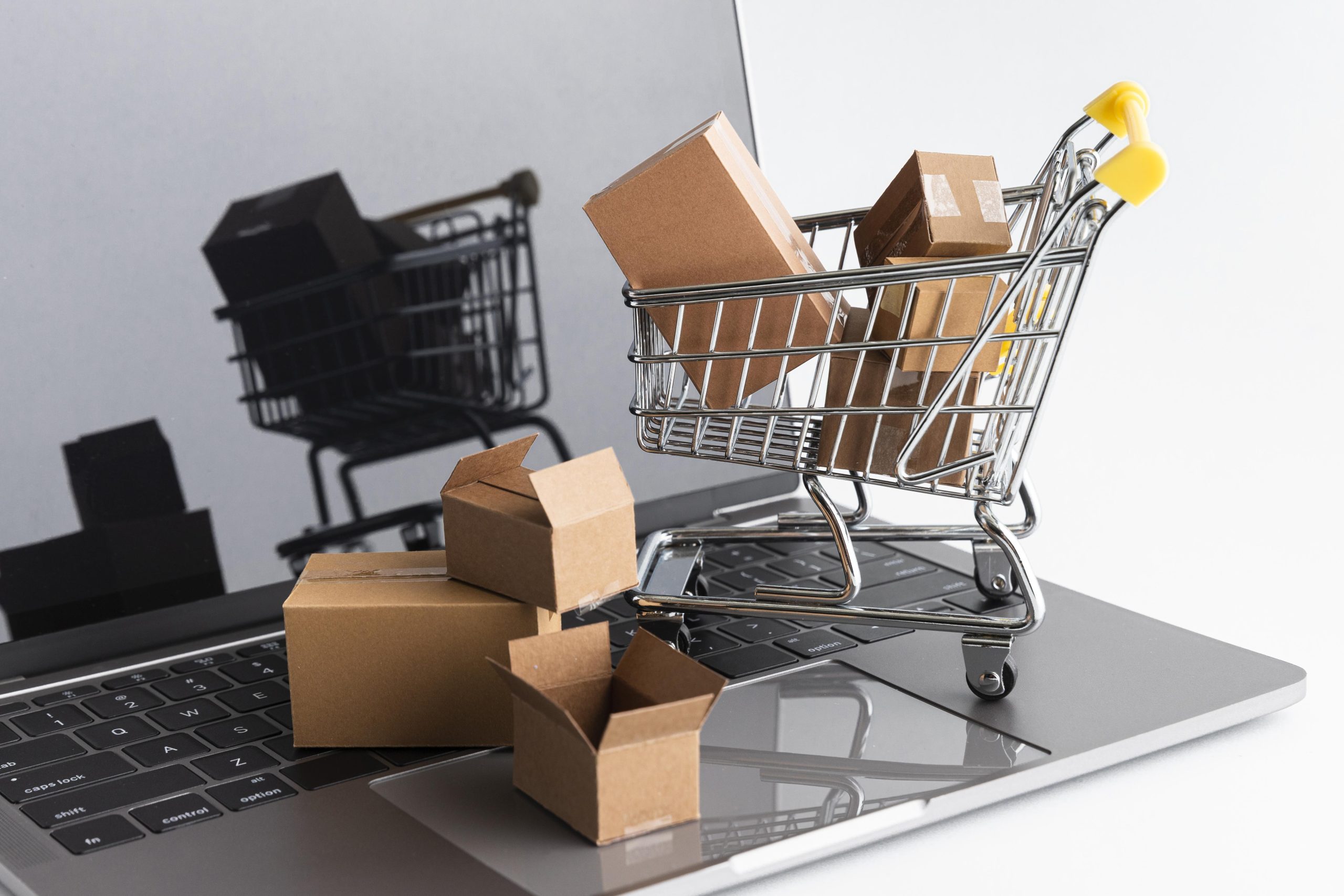 Featured image for “Como manter as vendas do e-commerce em alta mesmo após a volta do varejo presencial?”