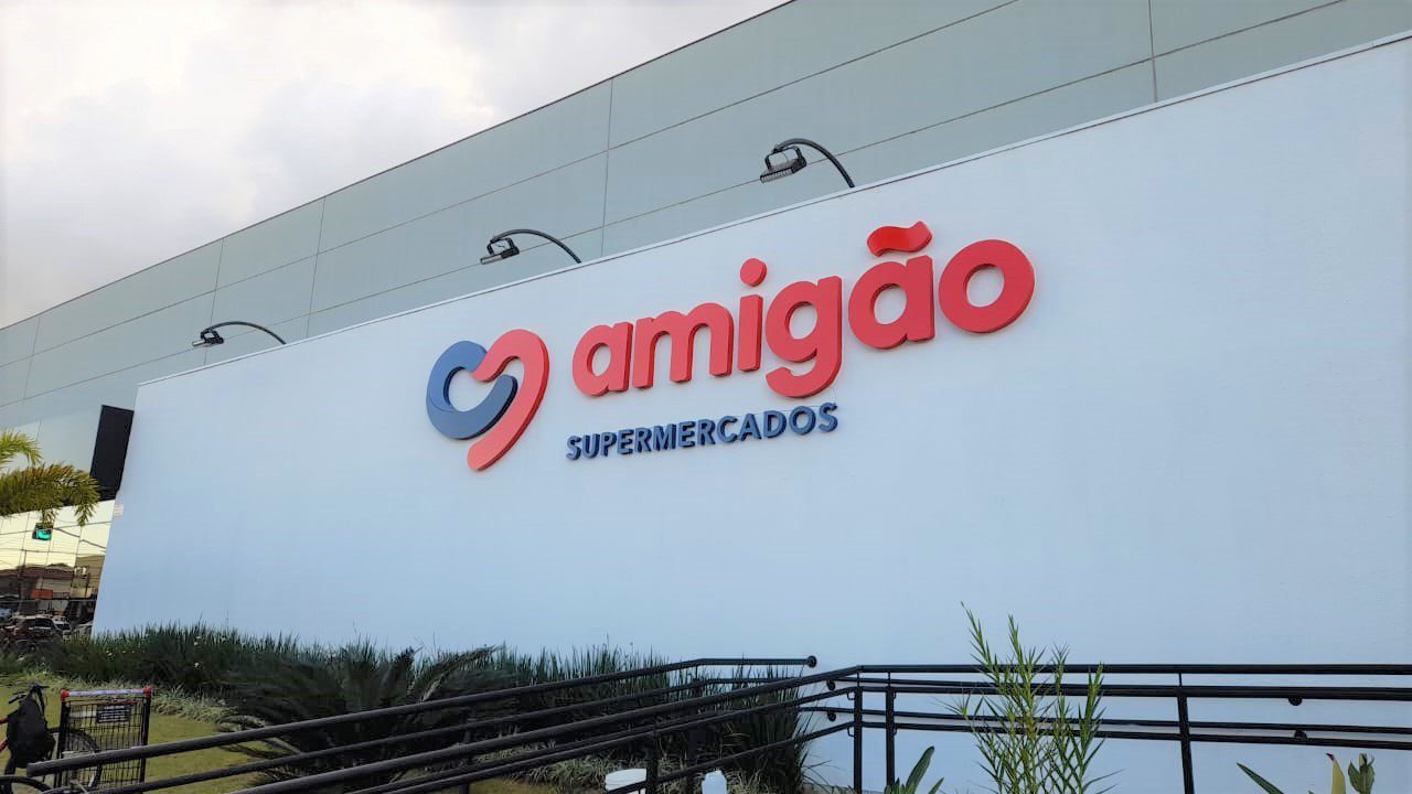 Featured image for “Amigão Supermercados aposta em aumento das vendas de Dia das Mães”