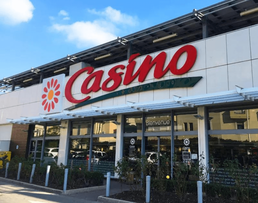 Featured image for “Casino fecha acordo para vender quase todas as suas lojas”