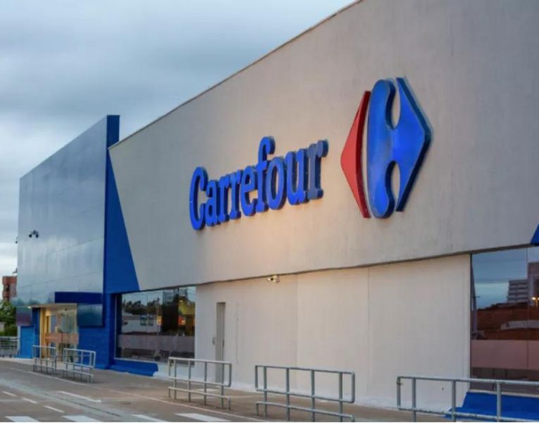 Featured image for “Grupo Carrefour Brasil aumenta participação feminina em 38,4%”