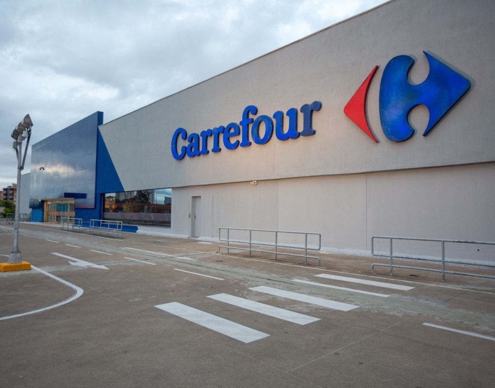 Featured image for “Grupo Carrefour Brasil doa 500 toneladas de produtos para o Rio Grande do Sul”